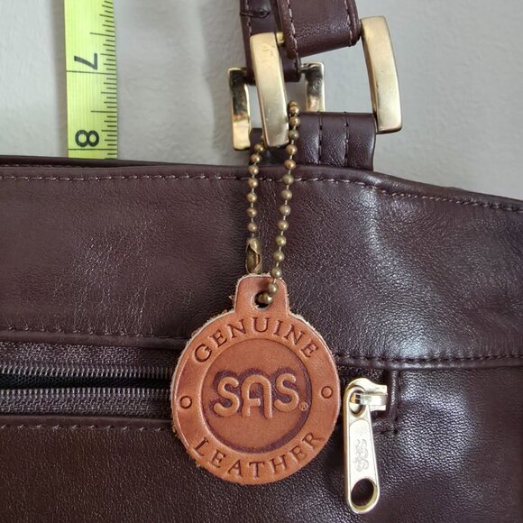 SAS Brown Leather Shoulder Bag – Classic & Elegant - Picture 4 of 5